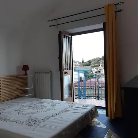 Vakantiehuis La Casa Nella Roccia